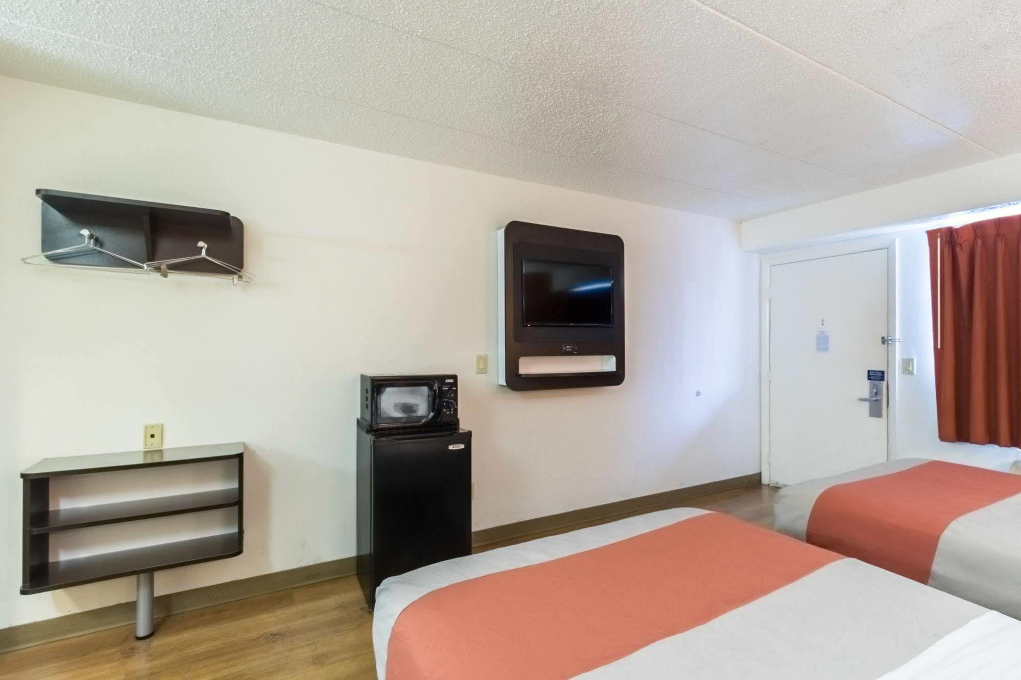 Motel 6-Crawfordsville, In Екстериор снимка