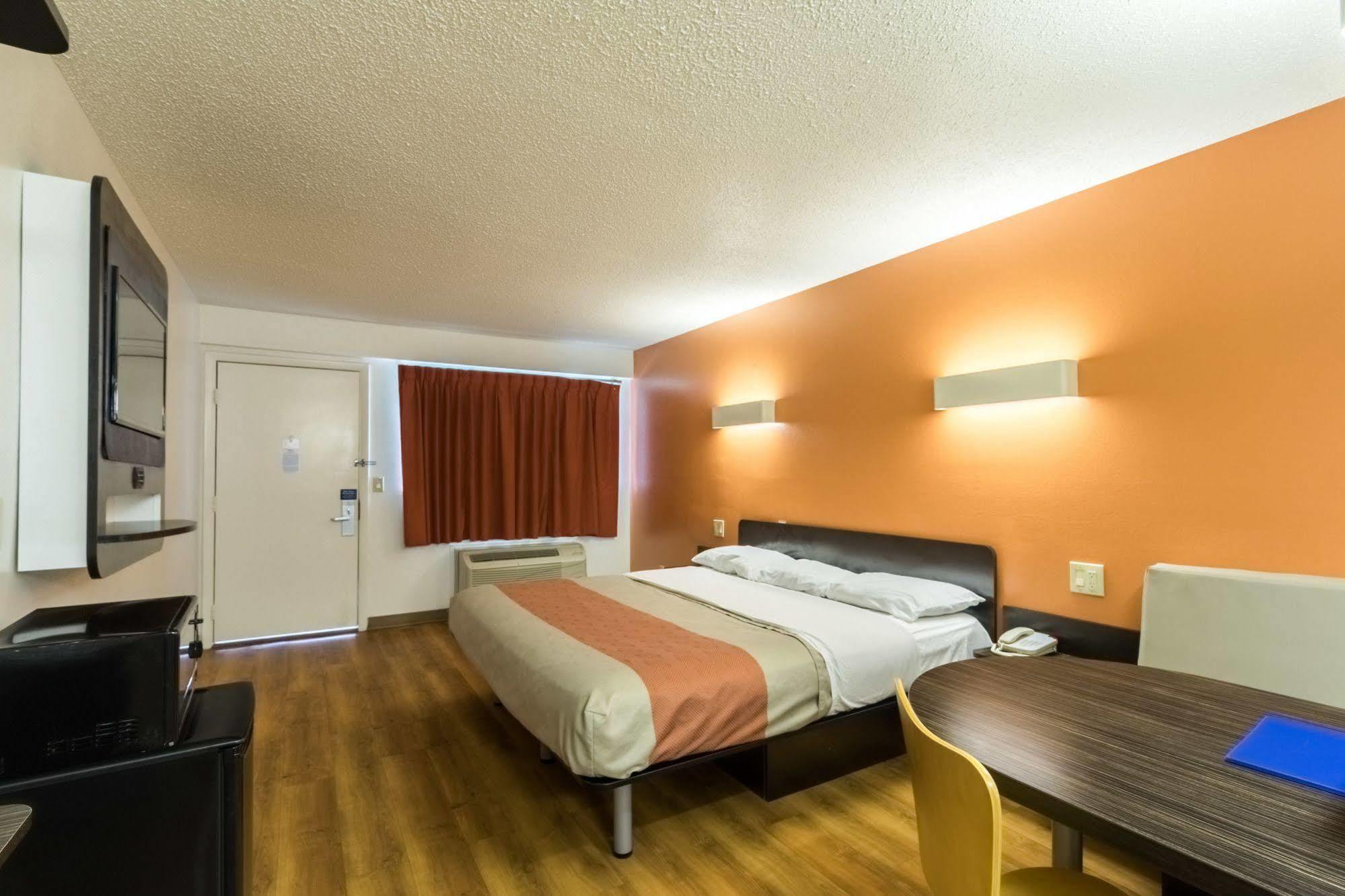 Motel 6-Crawfordsville, In Екстериор снимка
