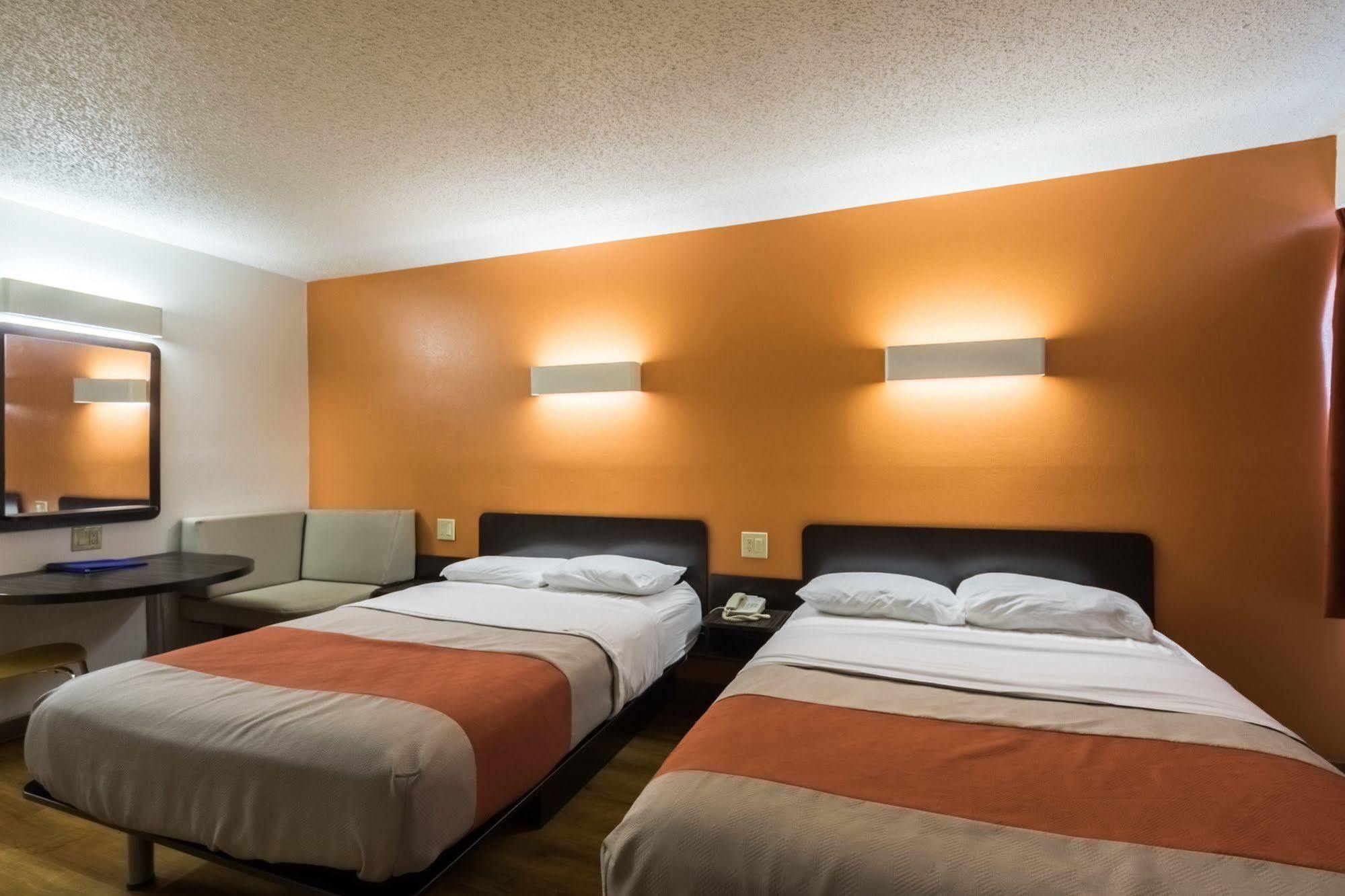 Motel 6-Crawfordsville, In Екстериор снимка