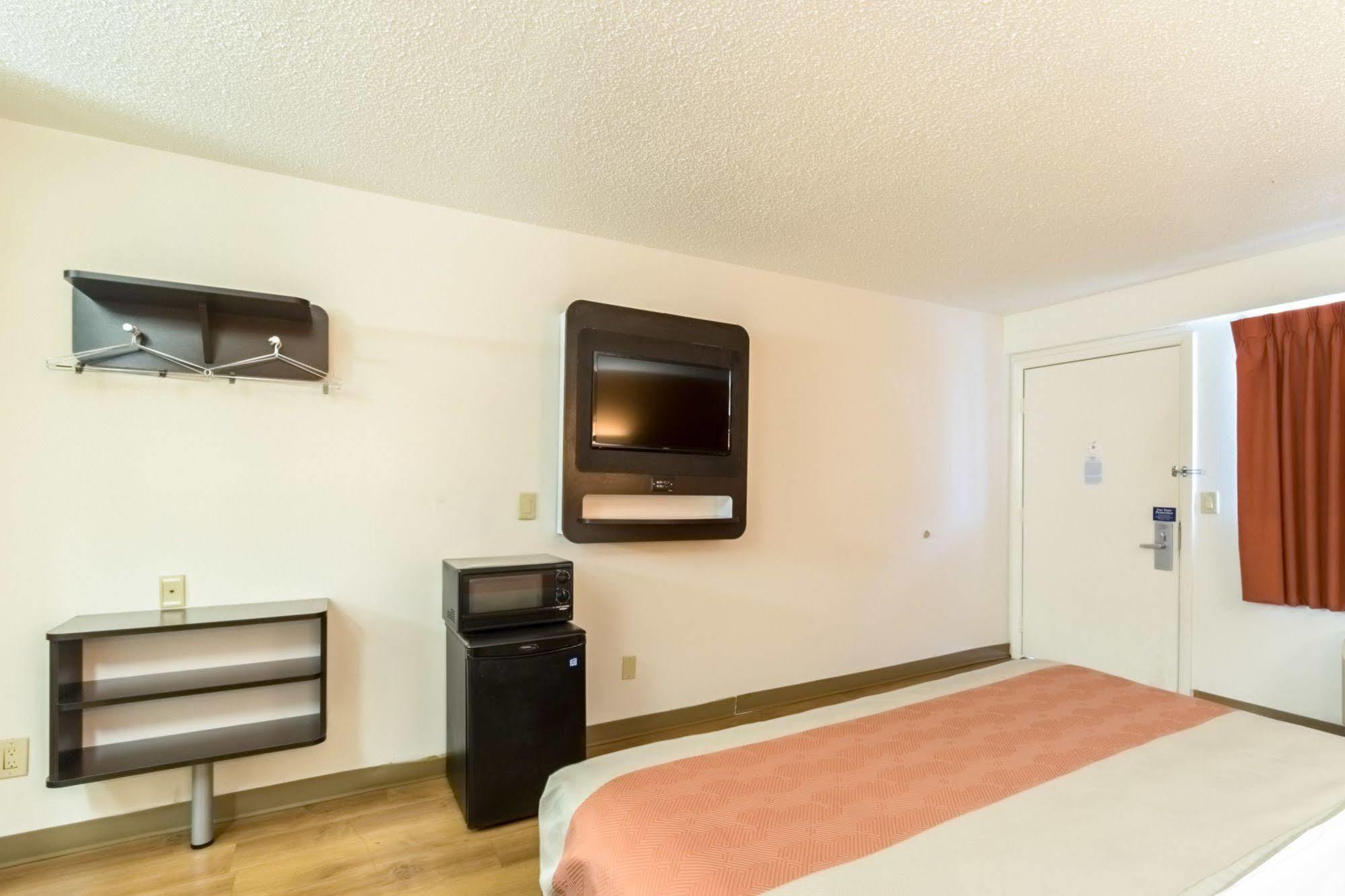Motel 6-Crawfordsville, In Екстериор снимка