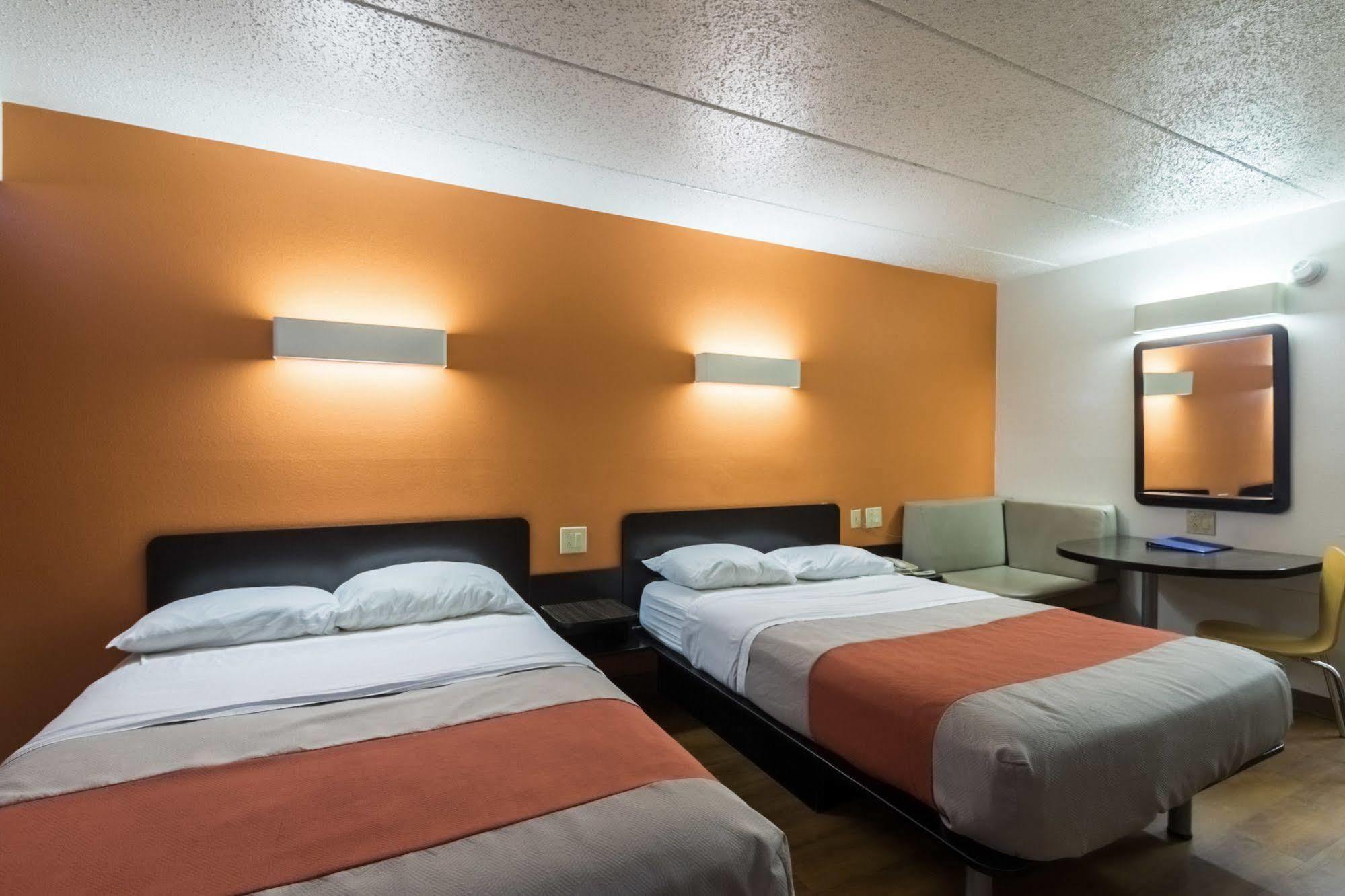 Motel 6-Crawfordsville, In Екстериор снимка