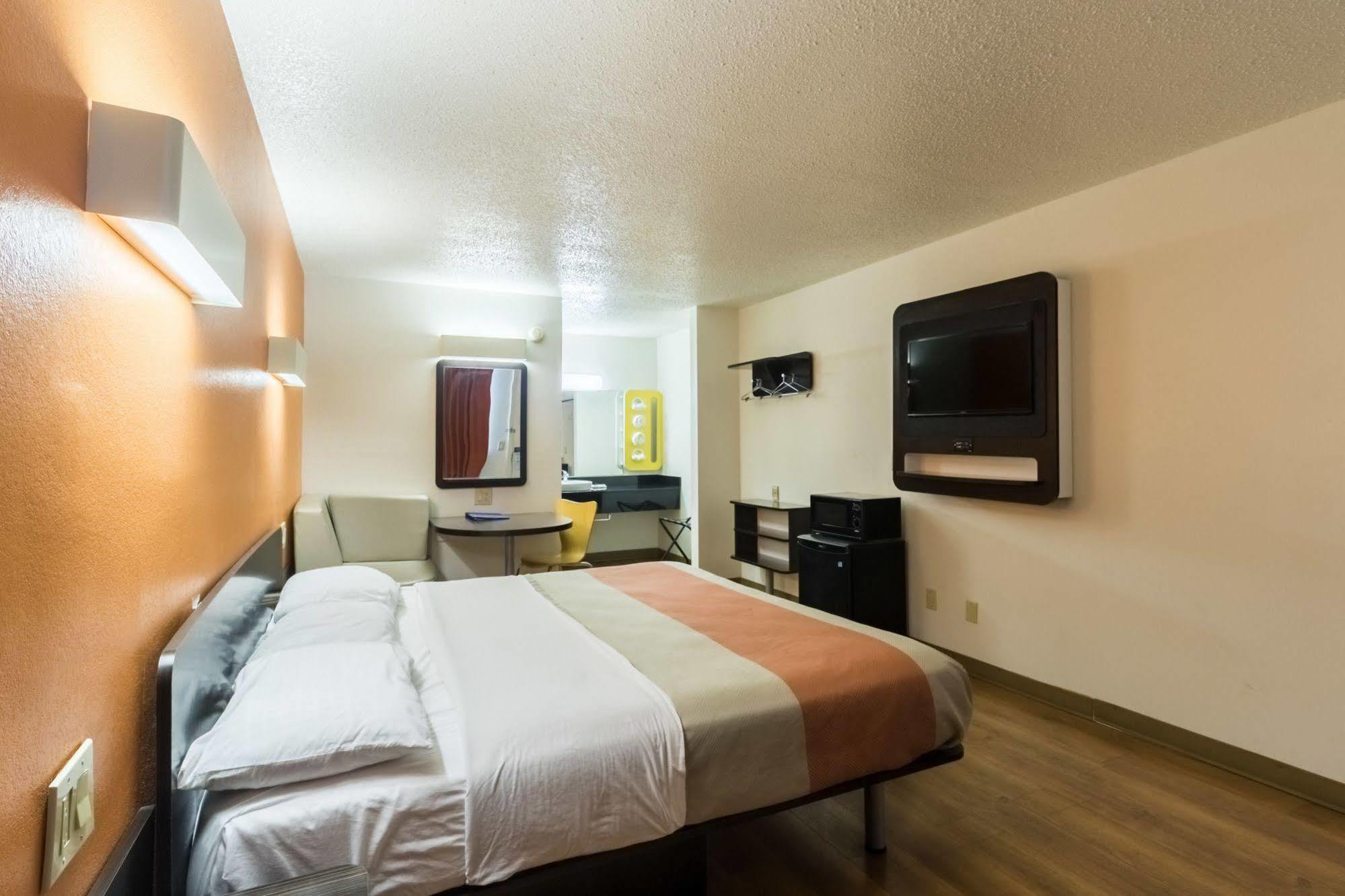 Motel 6-Crawfordsville, In Екстериор снимка